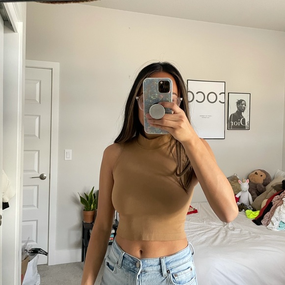 Tank crop top - Picture 1 of 2